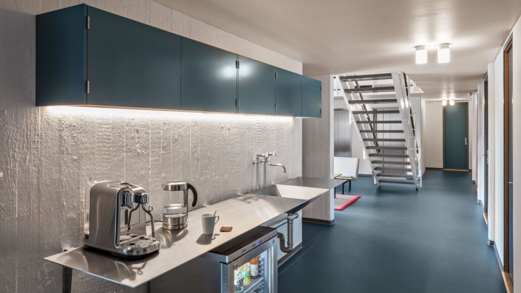 Højhus_fælleskøkken_blå (3)_edited
