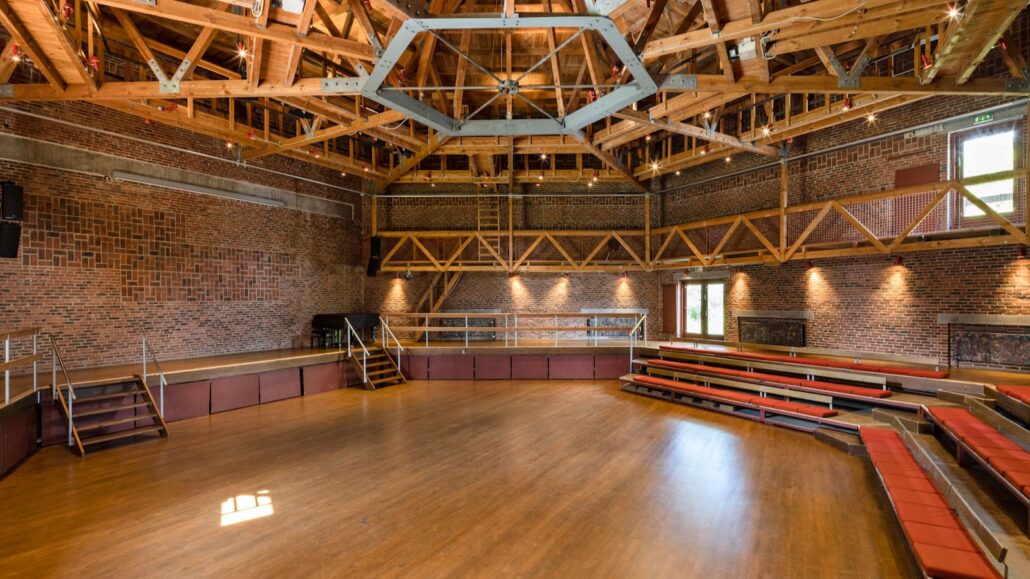 Møder cover photo 4