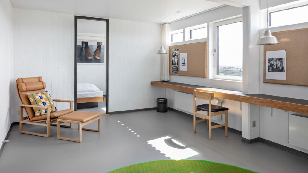 Stor højskolelejlighed 2